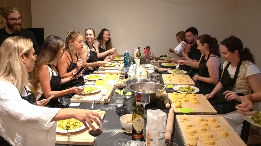 Hostel cooking class yellowsquare florence