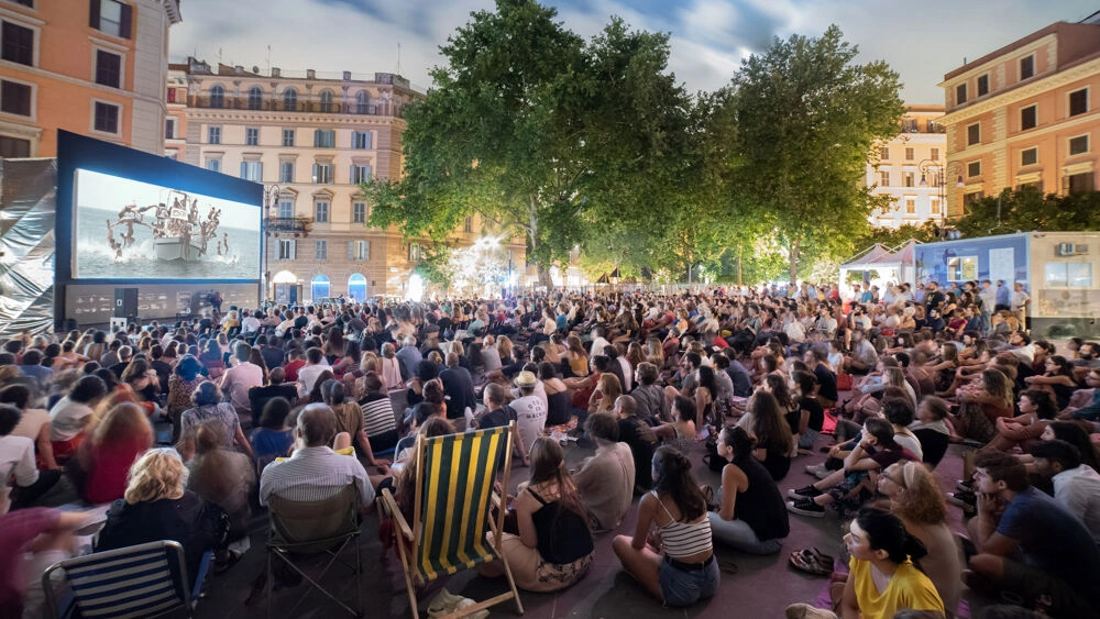 Experience Summer Outdoor Cinema in Rome 1 image3