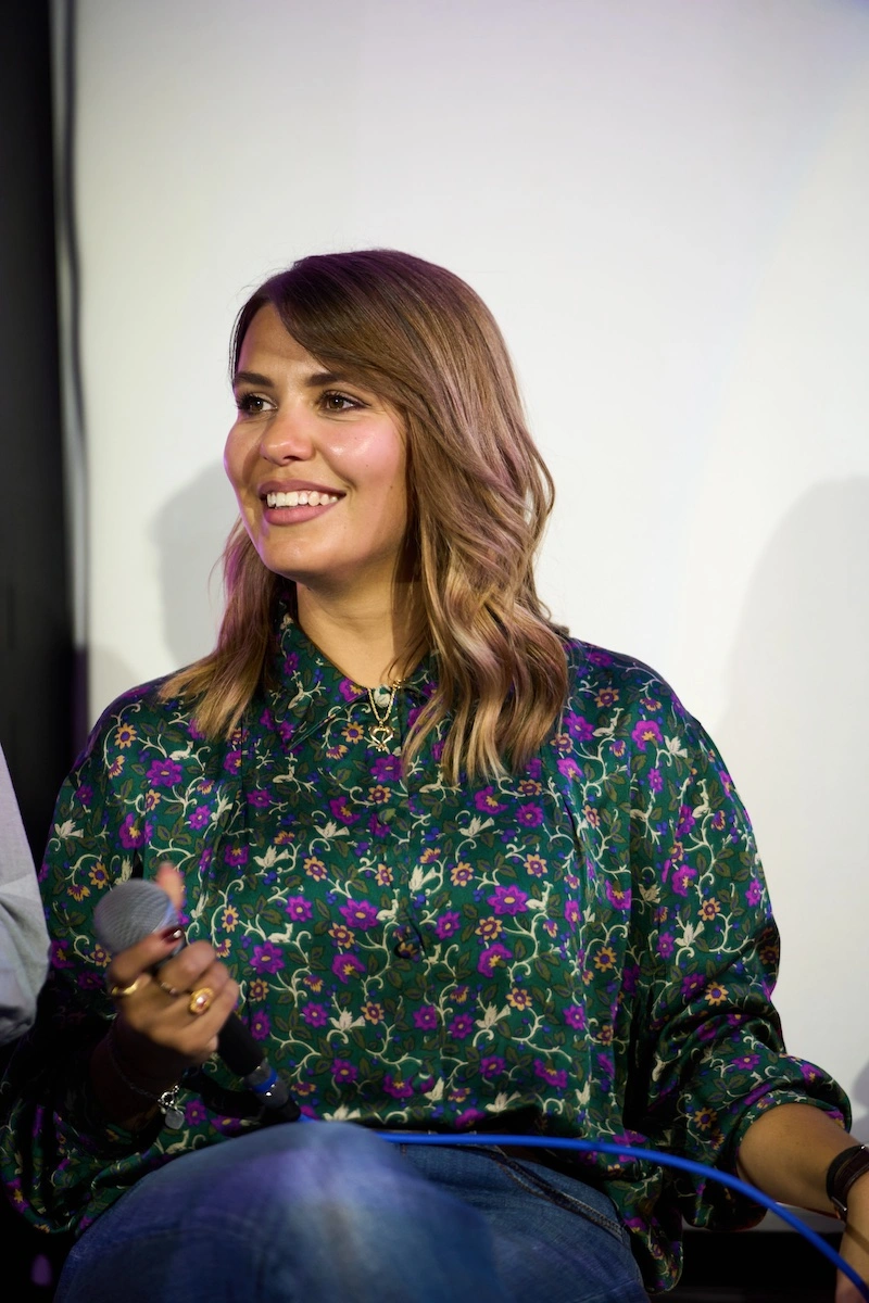aurora rotondo stand up comedy week milano yellowsquare salone14 stage